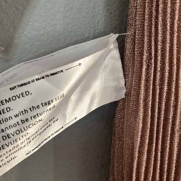 Mac Duggal Metallic 30750 Pleated A-Line Midi Cocktail Dress - Picture 8 of 17